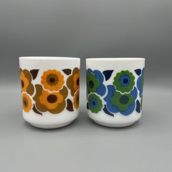 mug arcopal lotus