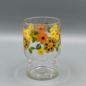 Verre Arcoroc à fleurs