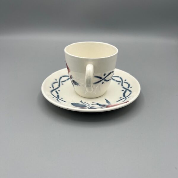 Tasse à café Digoin Sarreguemines Janine avec soucoupe. Pièce rare en excellent état, idéale pour collectionneurs et amateurs de faïence vintage