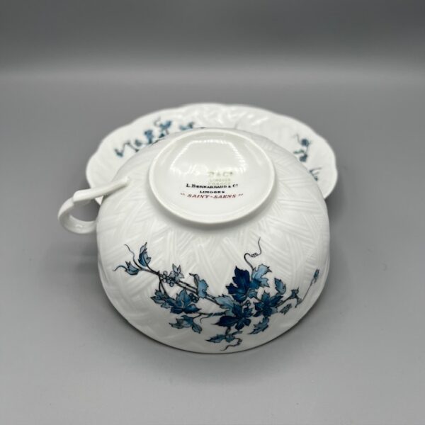 Tasse et sous tasse Bernardaud Limoges