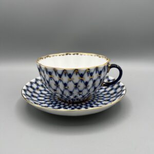tasse à thé en porcelaine russe LFZ décor cobalt Saint-Pétersbourg