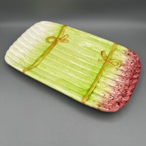 plat à asperges en barbotine