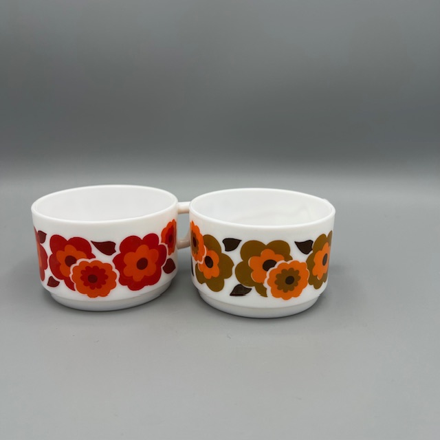 margueriteetsimone.com-tasse-arcopal-lotus-vintage