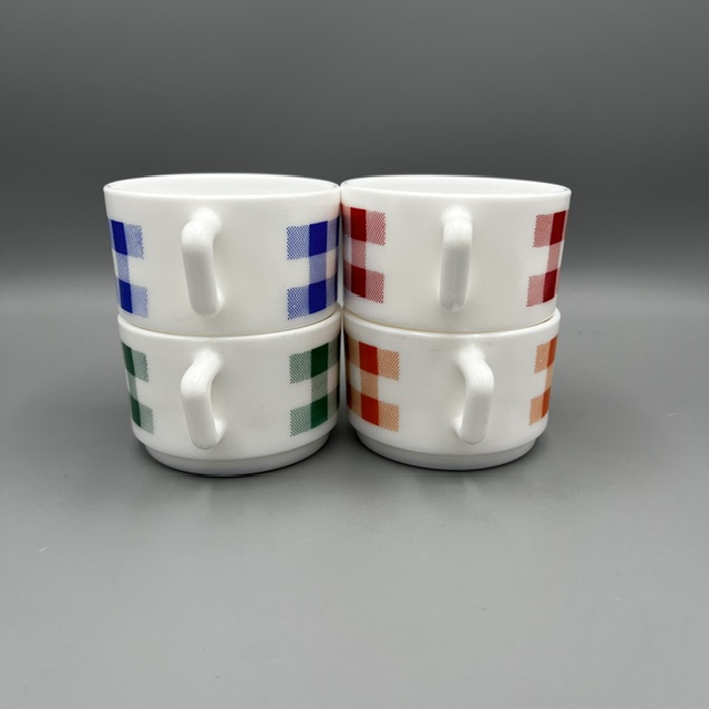 tasse arcopal vichy