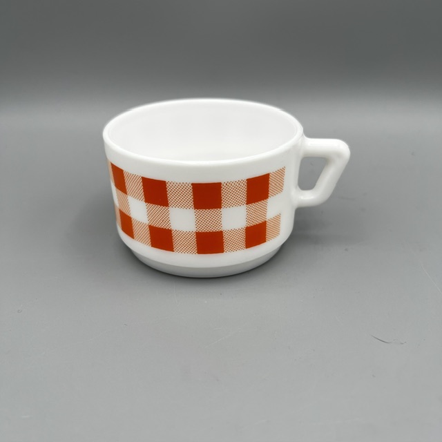 tasse arcopal vichy