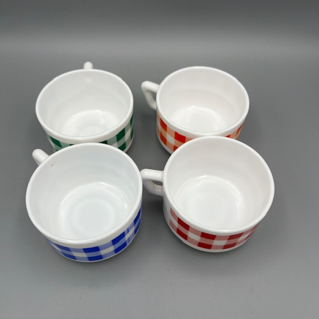 tasse arcopal vichy