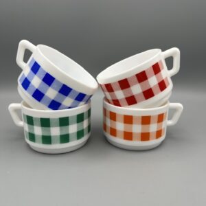 tasse arcopal vichy