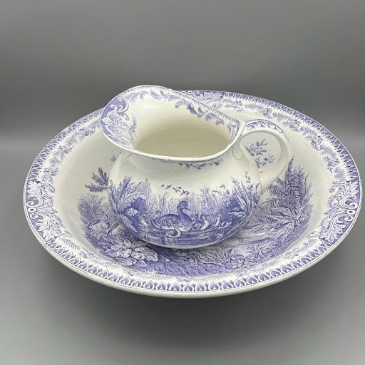 Broc et cuvette Sarreguemines décor Canards bleu lavande